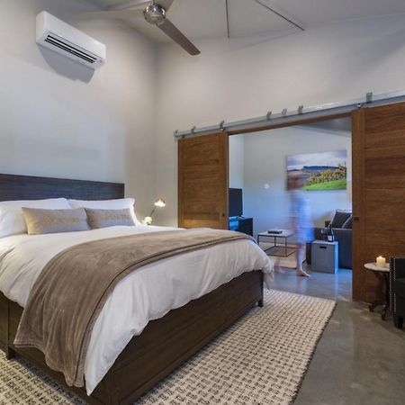 Bed and Breakfast Bed And Barrel At Stonehouse Cellars Clearlake Oaks Exterior foto
