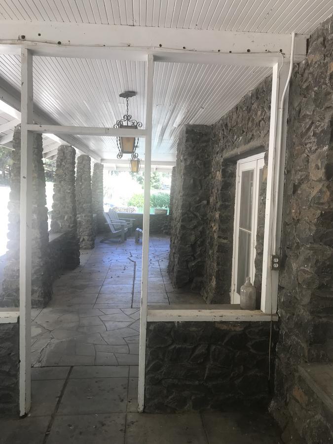Bed and Breakfast Bed And Barrel At Stonehouse Cellars Clearlake Oaks Exterior foto